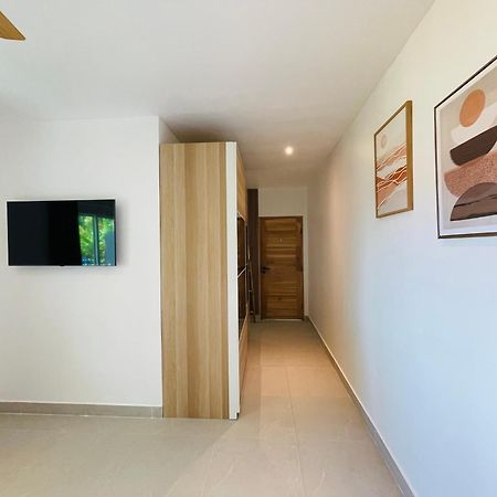 Baan Saint-Tropez Seaview Villas Kata Beach Extérieur photo