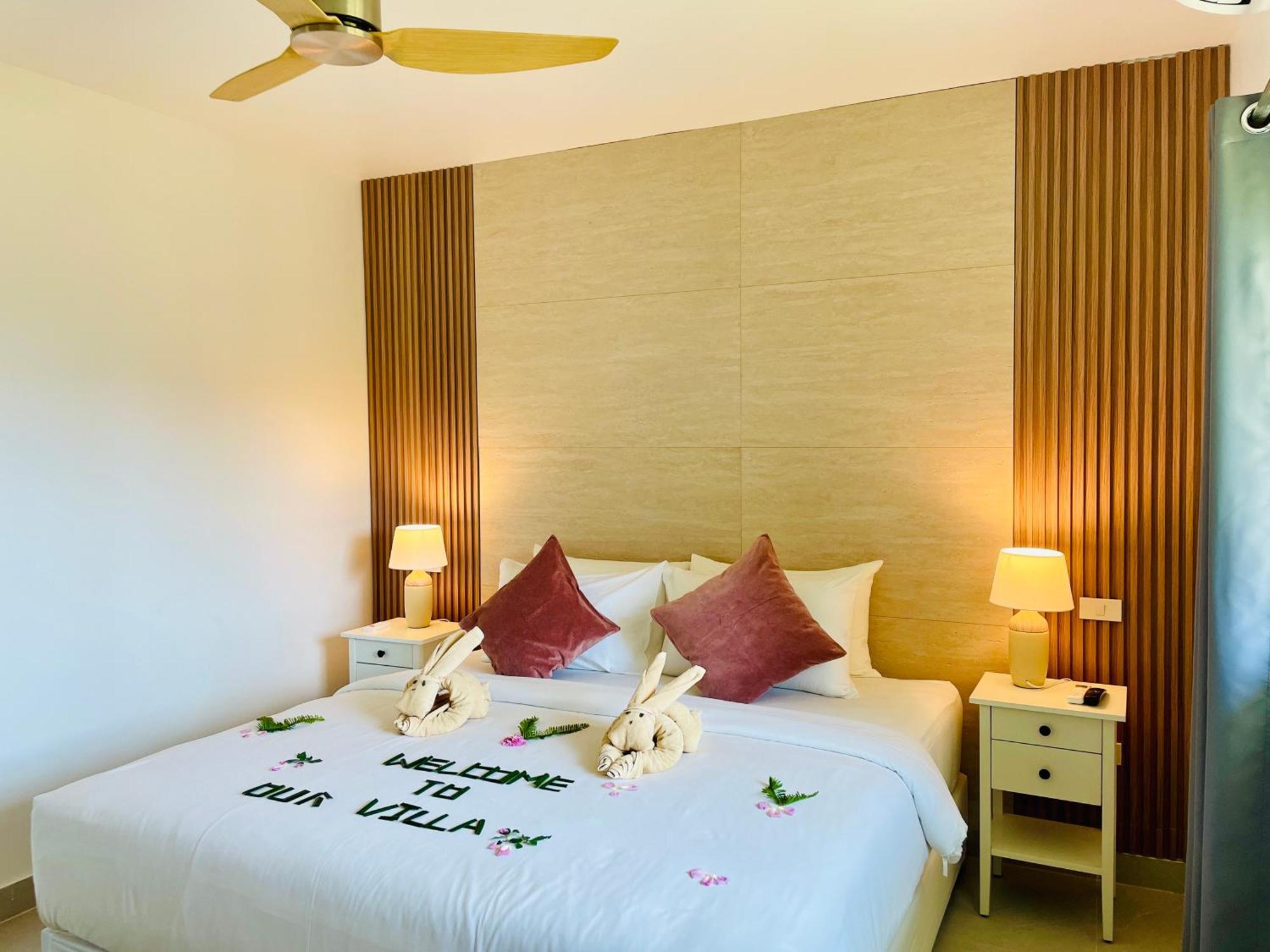 Baan Saint-Tropez Seaview Villas Kata Beach Extérieur photo