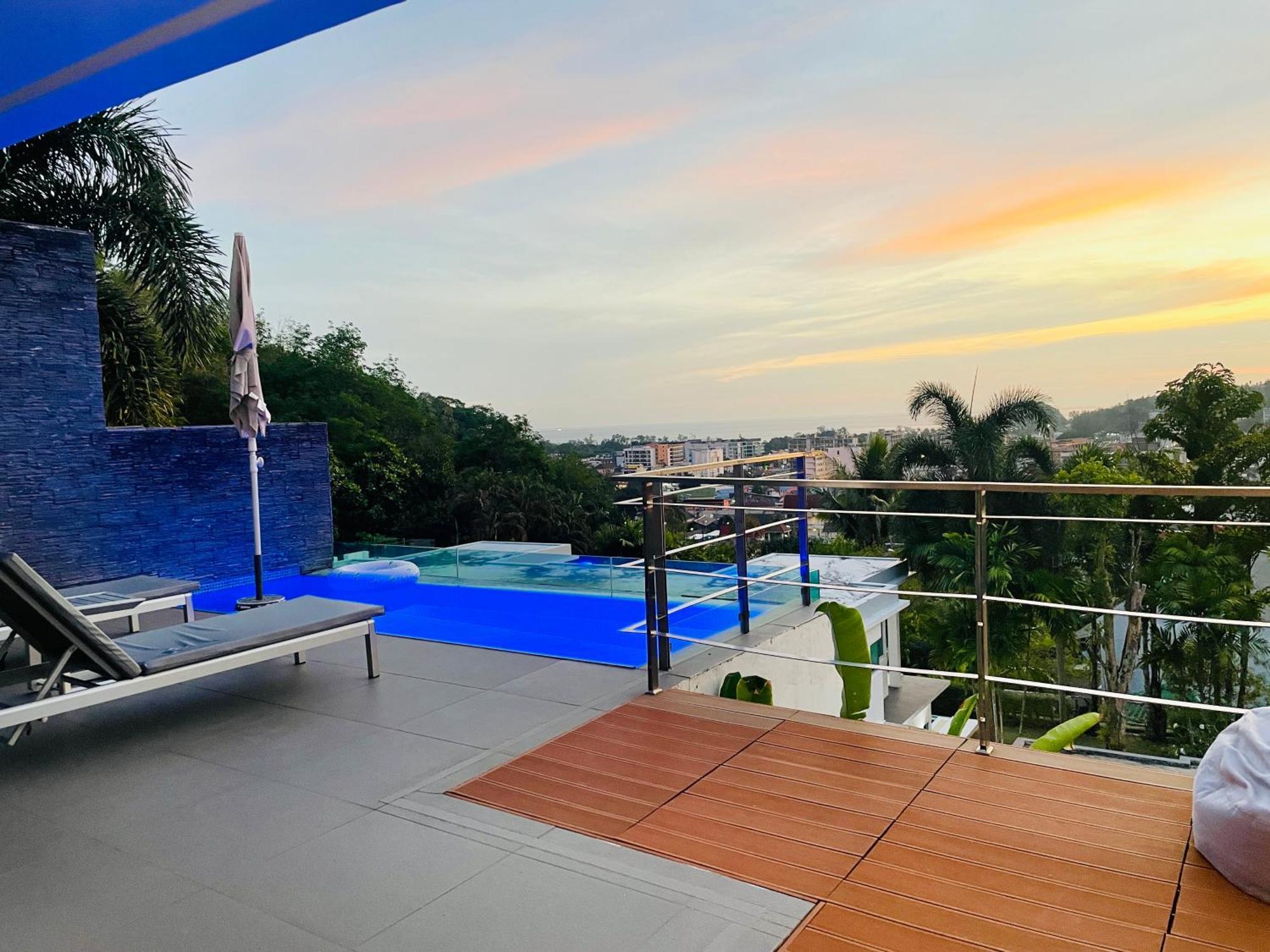 Baan Saint-Tropez Seaview Villas Kata Beach Extérieur photo