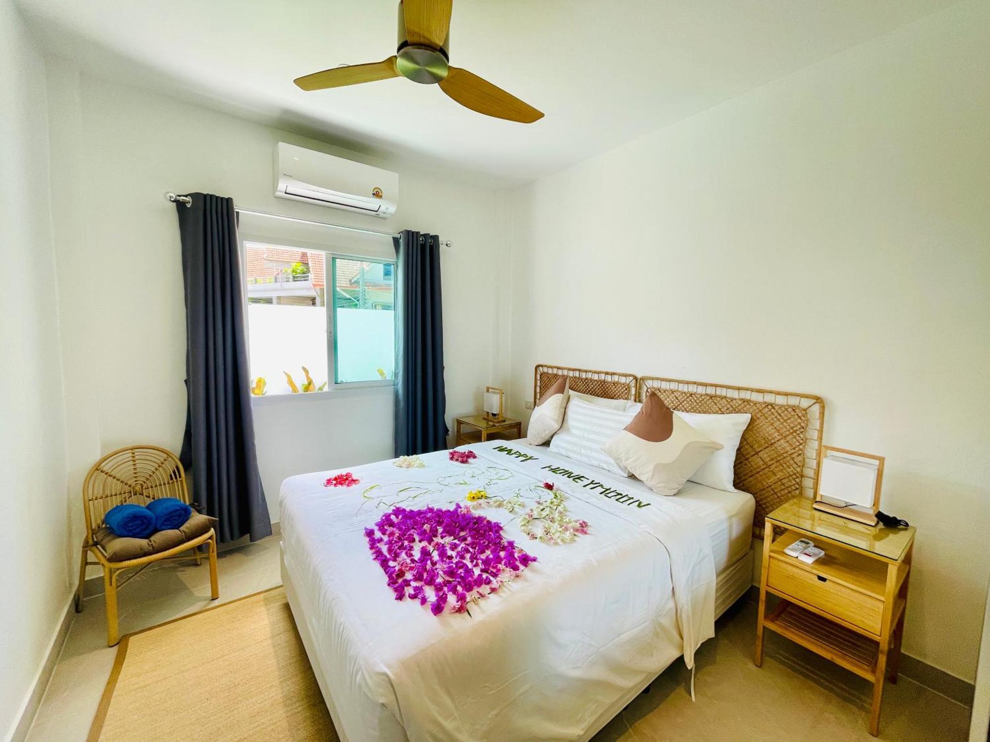 Baan Saint-Tropez Seaview Villas Kata Beach Extérieur photo