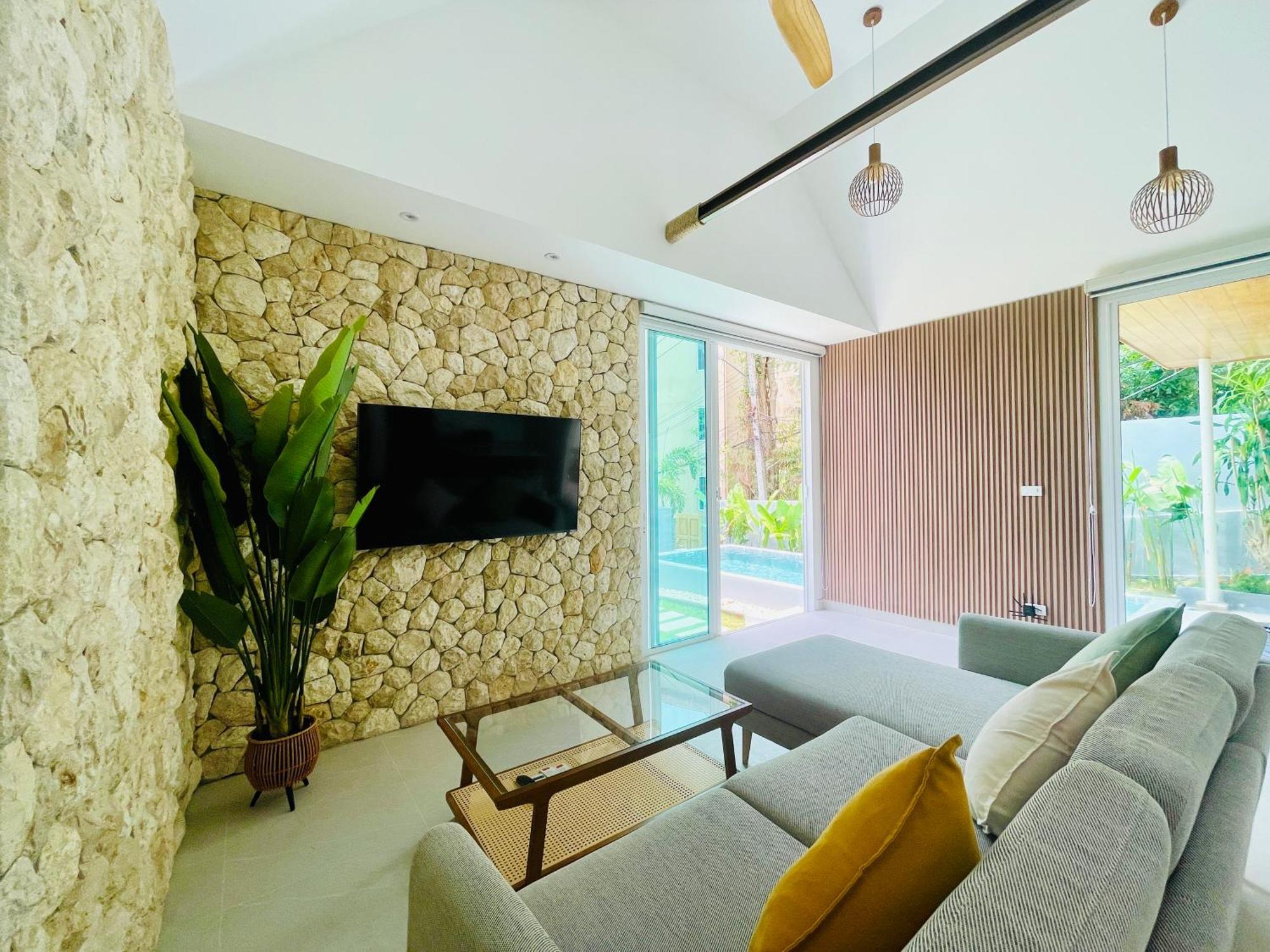 Baan Saint-Tropez Seaview Villas Kata Beach Extérieur photo